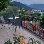 Amazing View In Anthidona Hébergement de vacances Loukissia