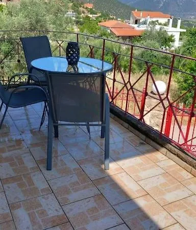 Amazing View In Anthidona 別荘 *